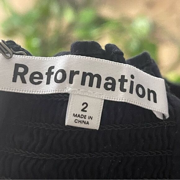 Reformation Size 2 Solid Black Short Mini Dress Long Pouf Sleeve - Picture 10 of 11